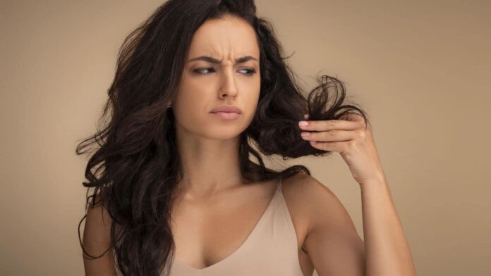 cabelos-secos-tem-solucao-caseira-barata-que-esta-se-tornando-tendencia-no-brasil cabelos-secos-tem-solucao-caseira-barata-que-esta-se-tornando-tendencia-no-brasil