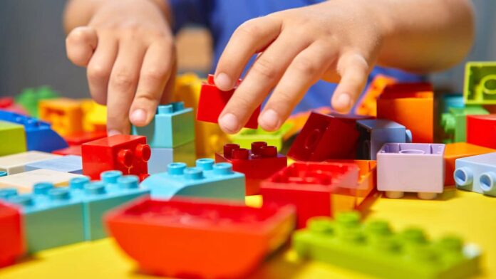 a-empresa-traz-inovacao-incrivel-para-engenharia-civil-inspirada-em-pecas-de-lego a-empresa-traz-inovacao-incrivel-para-engenharia-civil-inspirada-em-pecas-de-lego