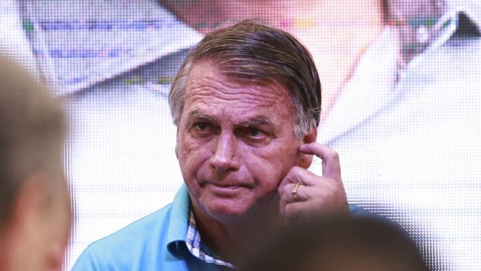 defesa-solicita-fisioterapia-diaria-para-bolsonaro-na-prisao defesa-solicita-fisioterapia-diaria-para-bolsonaro-na-prisao