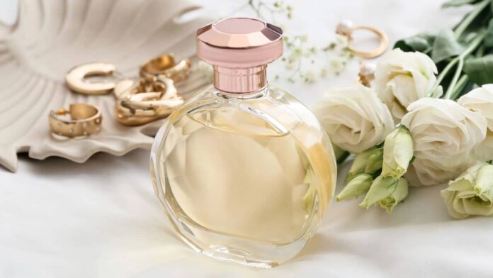 5-perfumes-do-boticario-que-entregam-durabilidade-importada-e-custam-a-partir-de-r$-120-no-varejo 5-perfumes-do-boticario-que-entregam-durabilidade-importada-e-custam-a-partir-de-r$-120-no-varejo